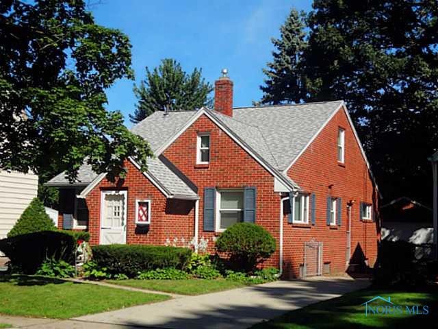 2114 Loxley Rd, Toledo, OH 43613 - photo 1