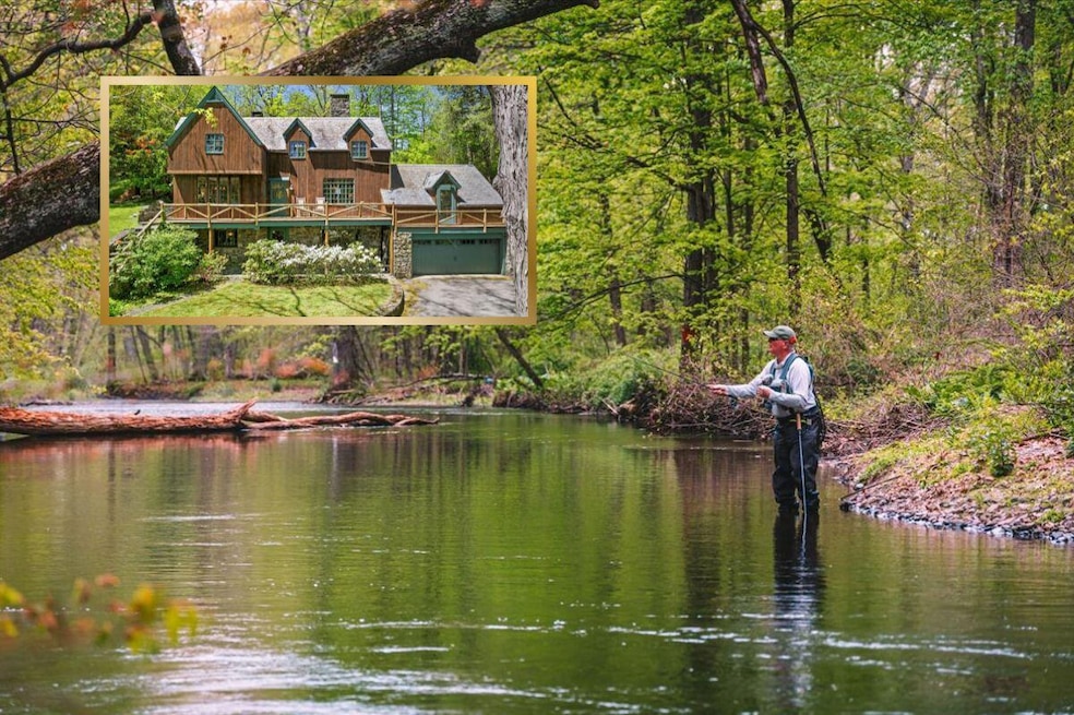 For Sale $1,250,000 • Co-Listing Agent