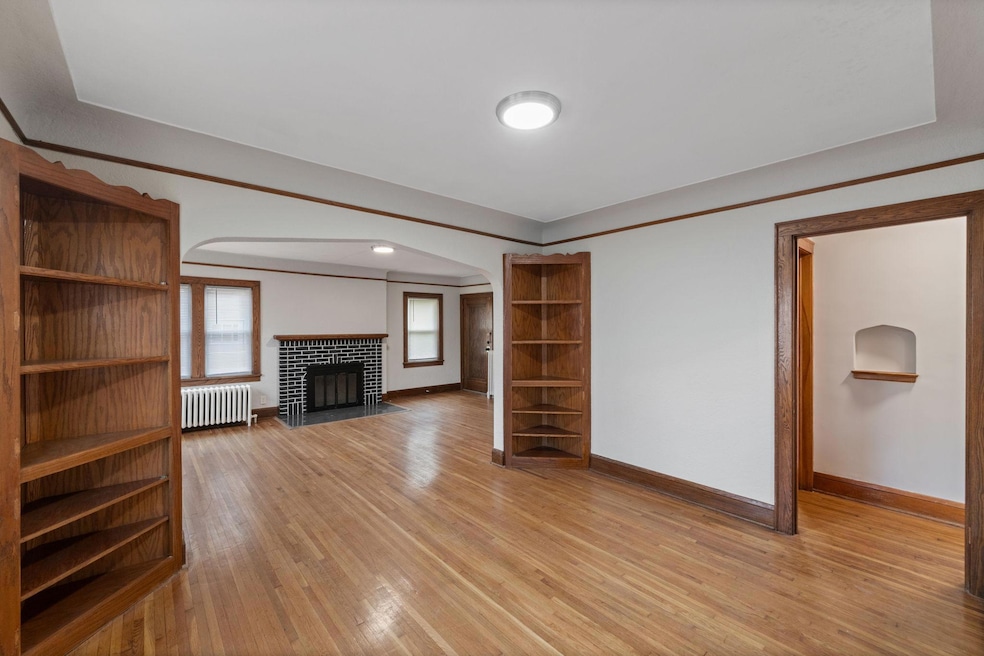 For Rent $1,950/month