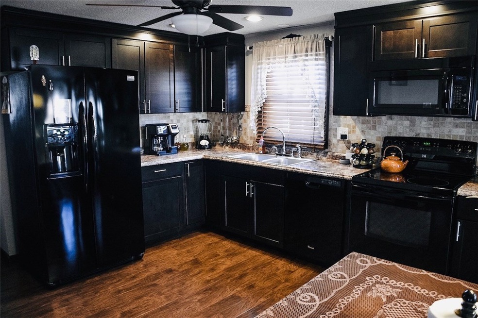 This gorgeous, kitchen is only one perk of a long