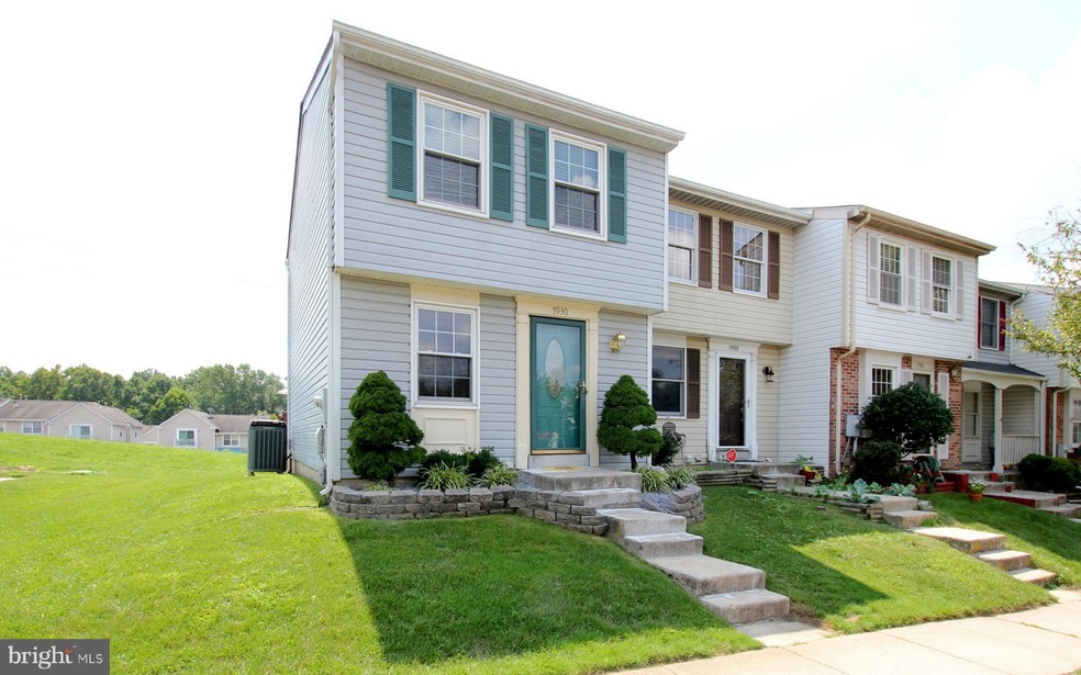 5930 Rowanberry Dr, Elkridge, MD 21075 - photo 1