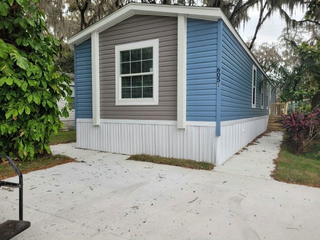 605 de Resine Carre St unit 605DR, Seffner, FL 33584 - photo 1