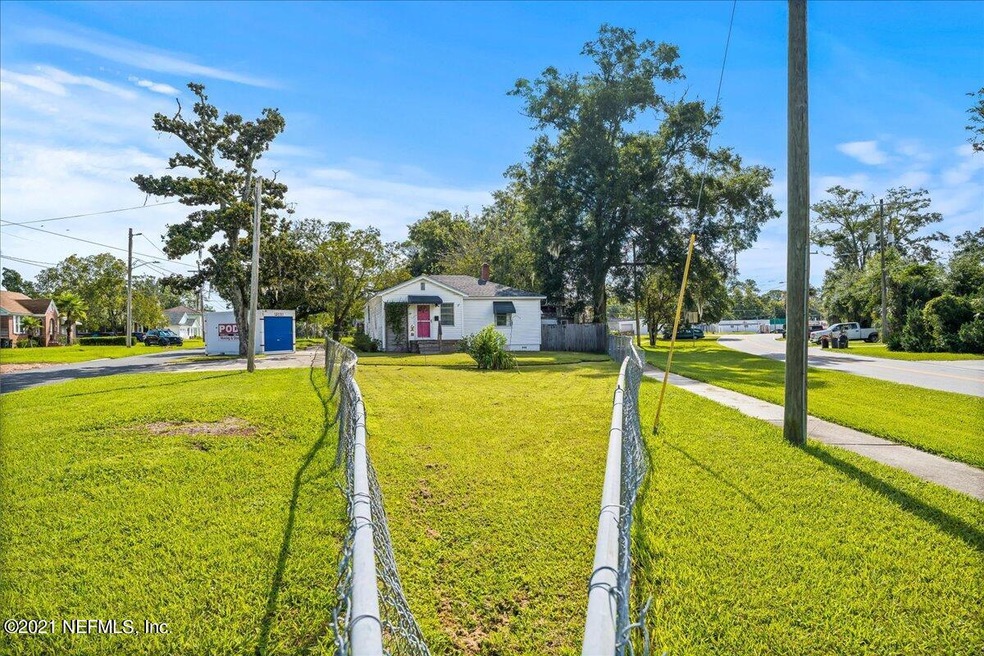 5112 Blackburn St, Jacksonville, FL 32210 - photo 1