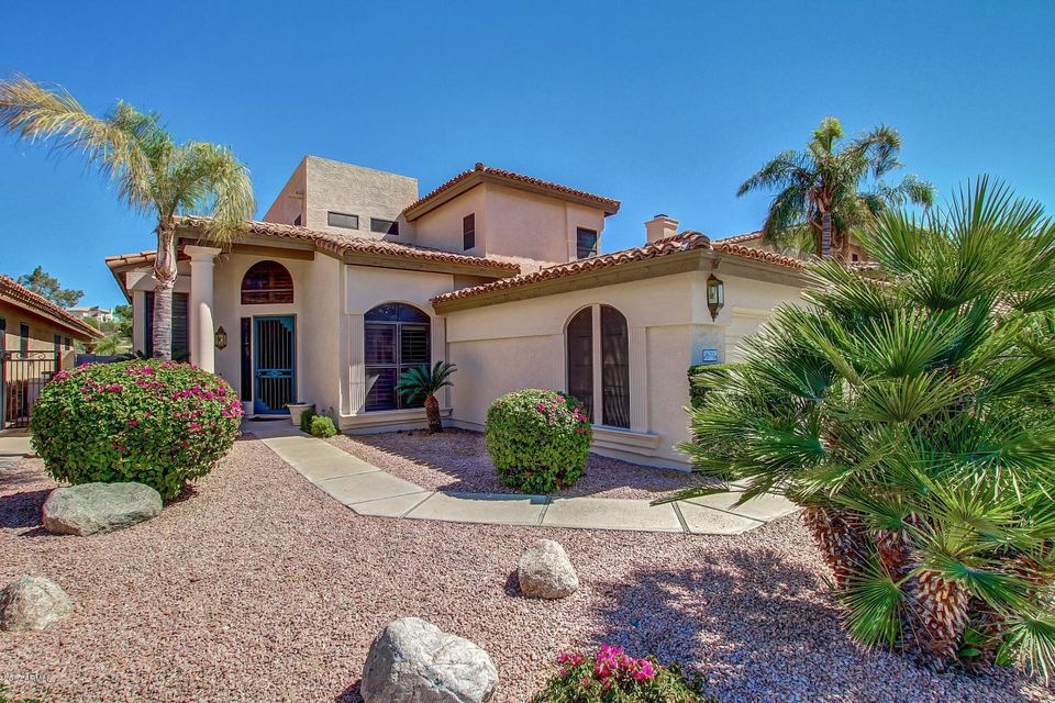 WONDERFUL GOLF COURSE HOME!
