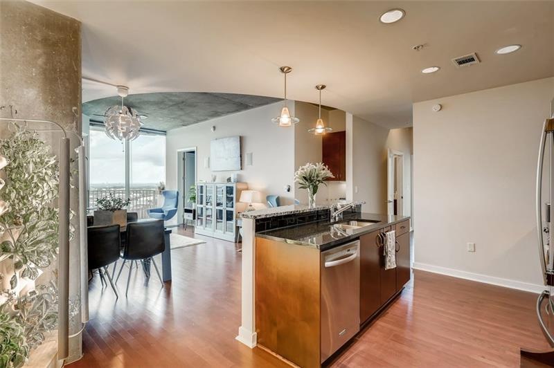 Sold $395,000 • Co-Listing Agent