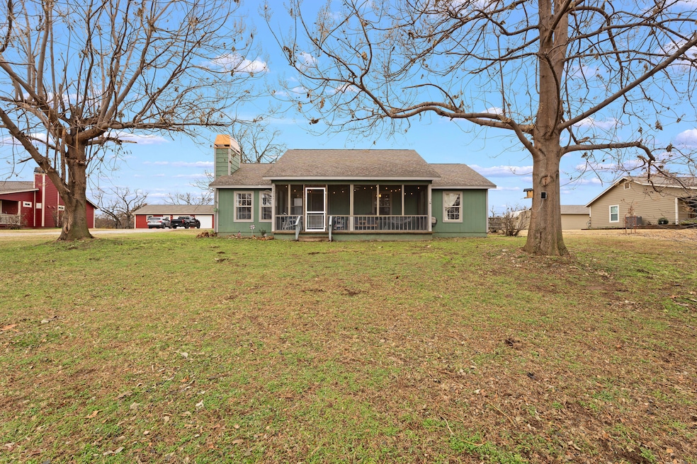 453048 E 320 Rd, Afton, OK 74331 - photo 1