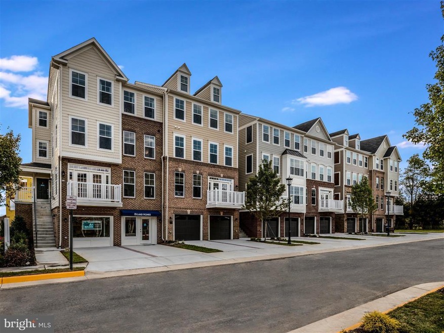 25234 Orchard View Terrace unit 5A2, Chantilly, VA 20152 - photo 1