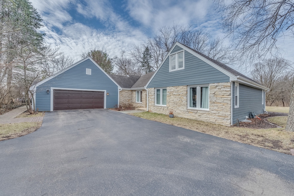 Sold $625,000