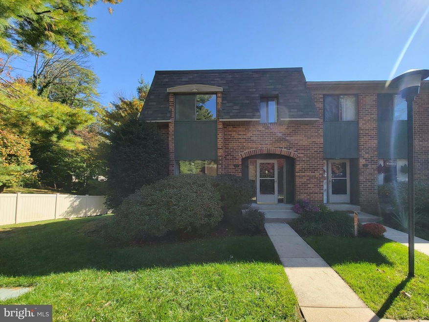 1167 Putnam Blvd unit 14, Wallingford, PA 19086 - photo 1