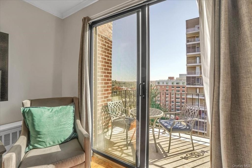Southeast exposure.  New slider to balcony.