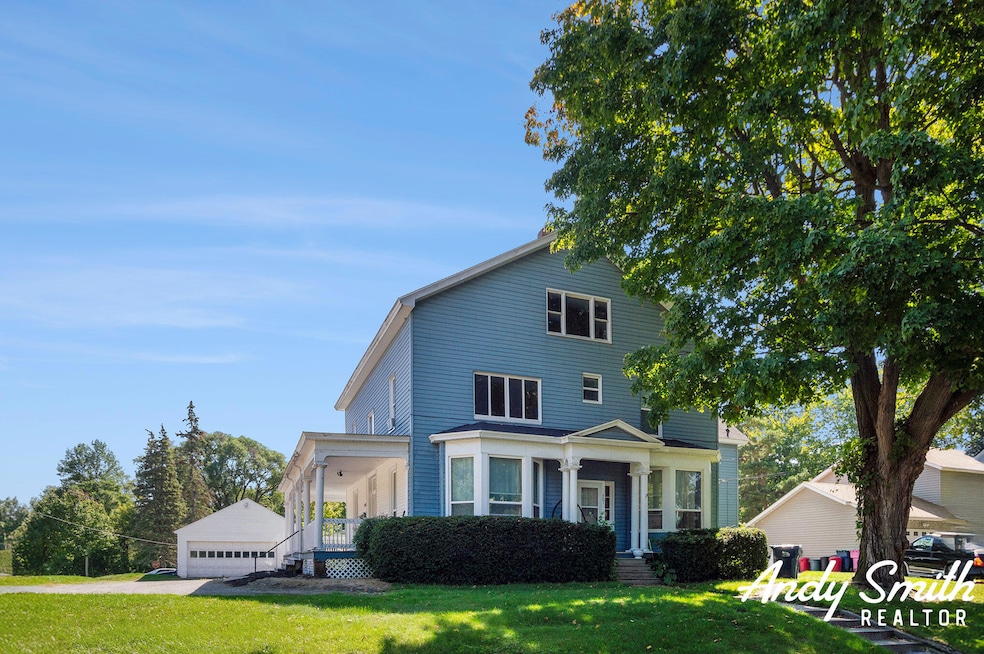 901 Germania St, Bay City, MI 48706 - photo 1