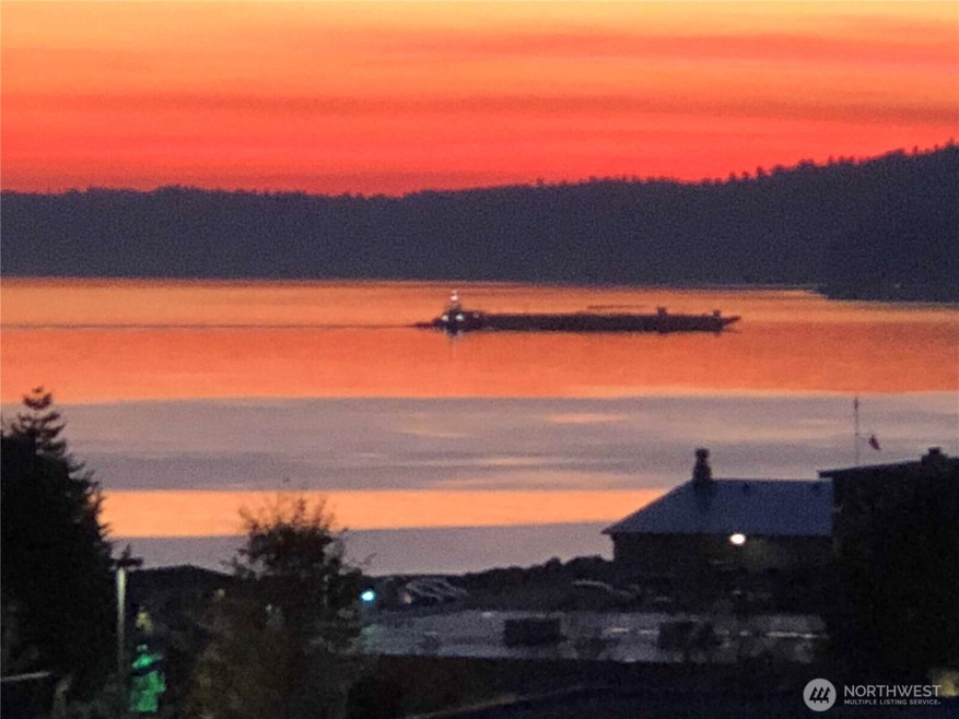 842 S 227th Place unit A, Des Moines, WA 98198 - photo 1