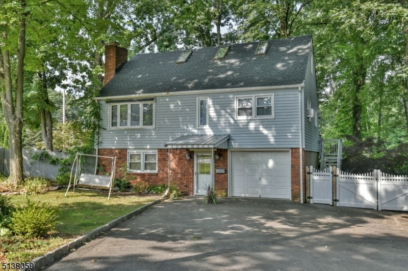 3 Woodlot Rd, Bloomingdale, NJ 07403 - photo 1