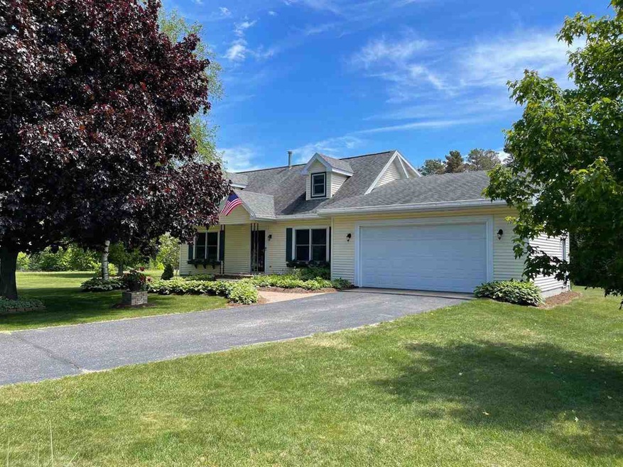 6661 Bay Shore West Dr, Charlevoix, MI 49720 - photo 1