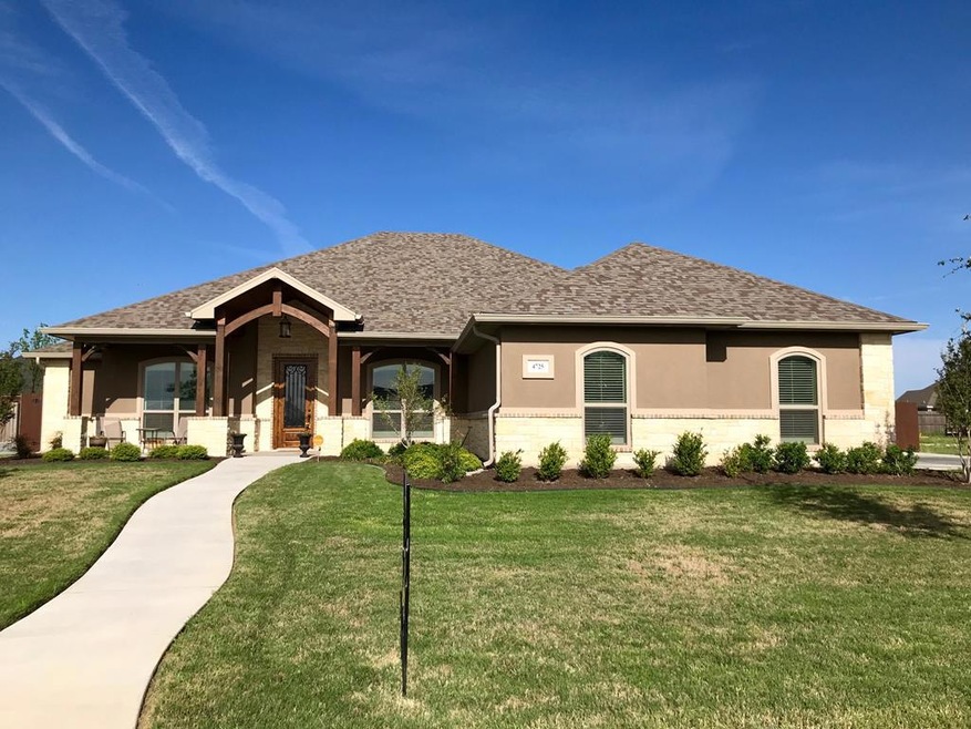 4725 Shadow Creek Dr, San Angelo, TX 76904 - photo 1