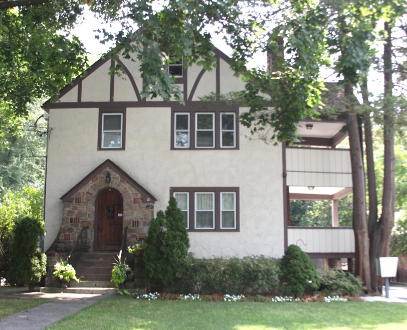 10 Salem St unit 2, Cos Cob, CT 06807 - photo 1