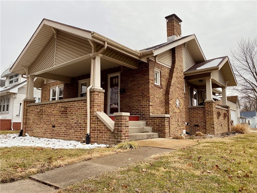 2921 Champaign Ave, Mattoon, IL 61938 - photo 1