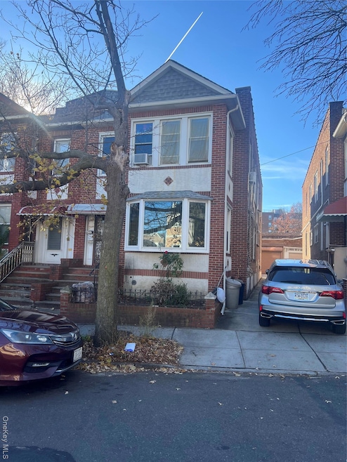 8644 139th St, Jamaica, NY 11435 - photo 1