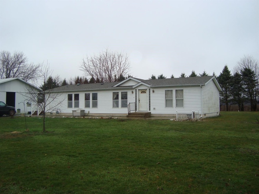 2088 S 350 E, La Porte, IN 46350 - photo 1