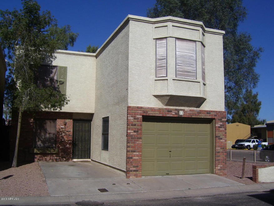 Nice Curb Appeal!