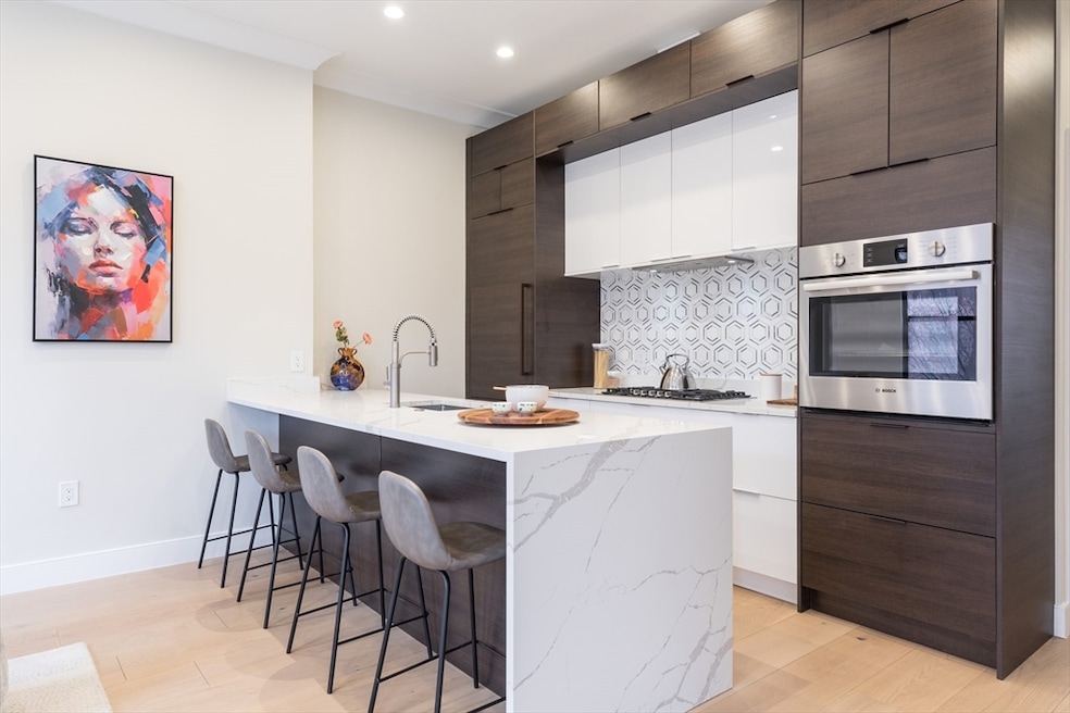 577 Massachusetts Ave unit C, Boston, MA 02118 - photo 1