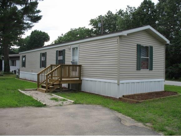 13 Birch Ct, Seabrook, NH 03874 - photo 1