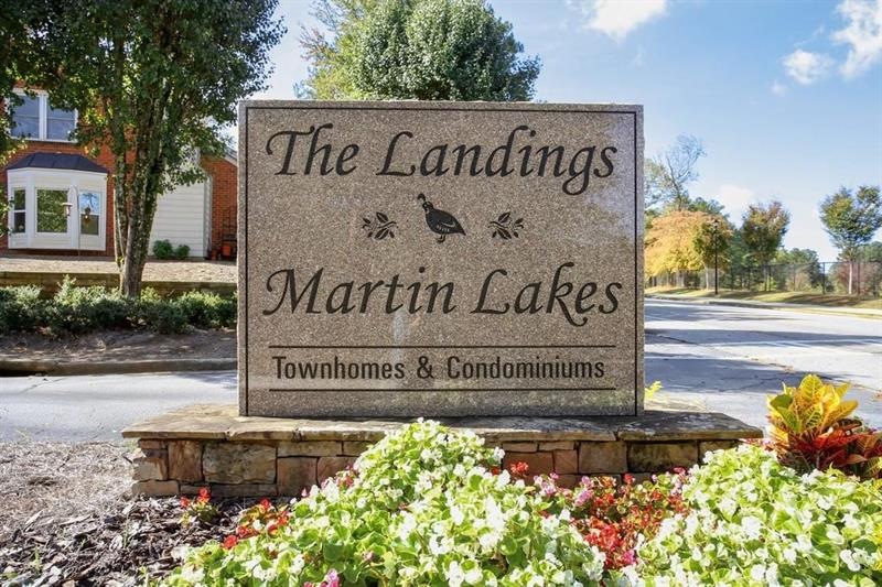 472 Teal Ct, Roswell, GA 30076 - photo 1