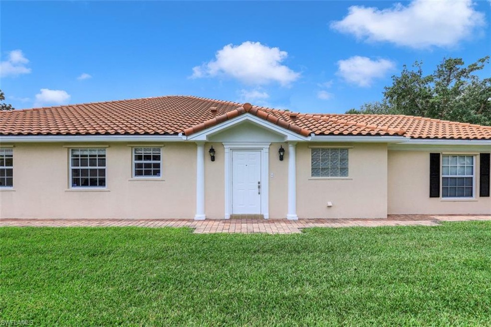 Entryway to villa from side yard. Plenty of space 