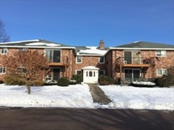 66 Fountain Ln unit 5, South Weymouth, MA 02190 - photo 1