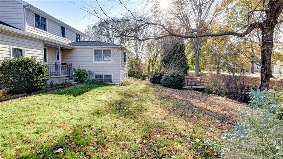 51 Platt Ln, Milford, CT 06461 - photo 1