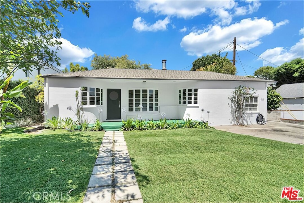4227 Van Nuys Blvd, Sherman Oaks, CA 91403 - photo 1