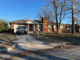 3005 Missouri Ave, Joplin, MO 64804 - photo 1