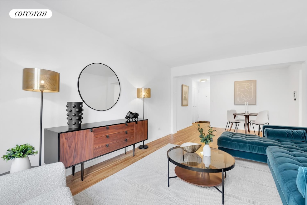 Origin Briggs unit 5B, Bronx, NY 10458 - photo 1