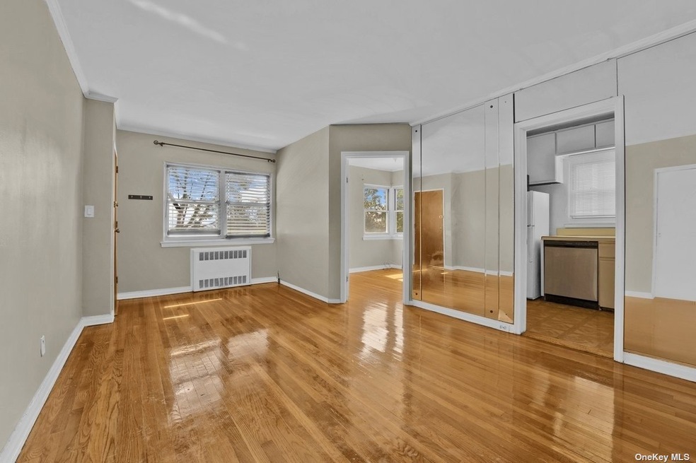 197-01 Dunton Ave unit 1D, Hollis, NY 11423 - photo 1