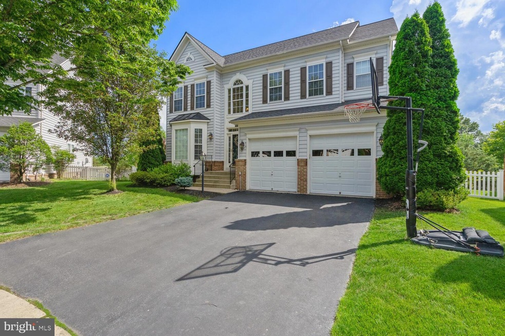 24959 Calcite Place, Stone Ridge, VA 20105 - photo 1