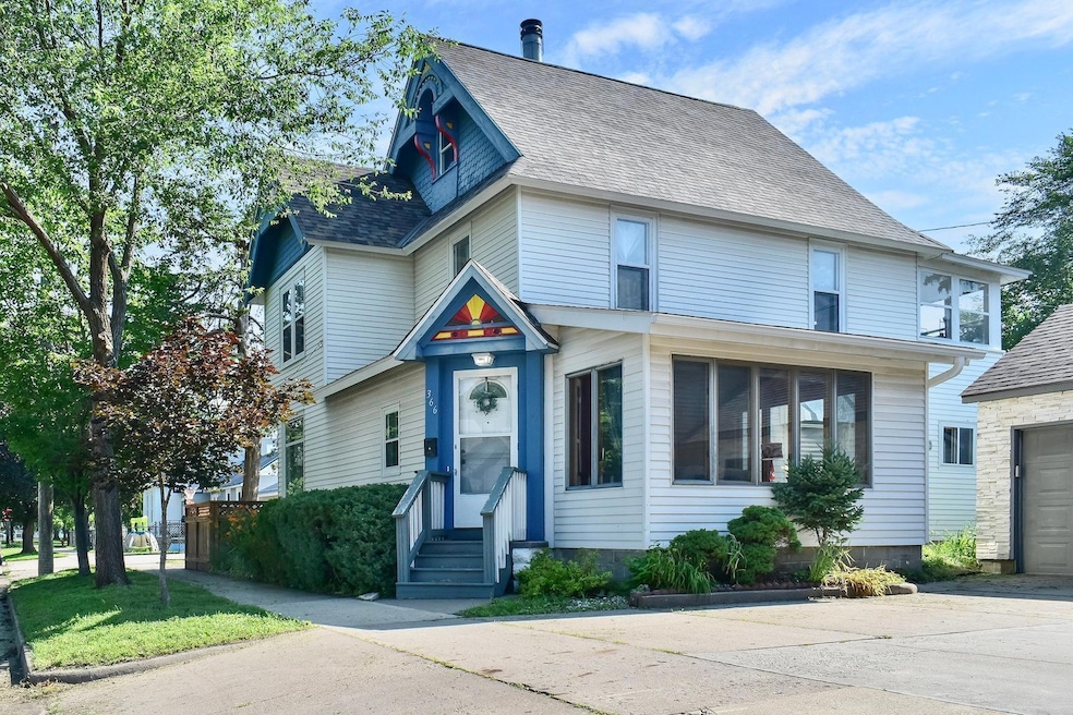 For Sale $219,900 • Co-Listing Agent