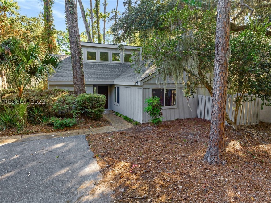 90 Lawton Rd, Hilton Head Island, SC 29928