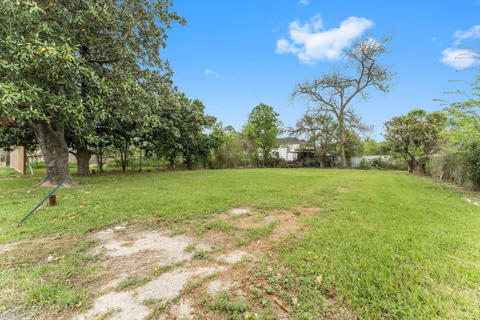 4325 Denmark St, Houston, TX 77016 - photo 1