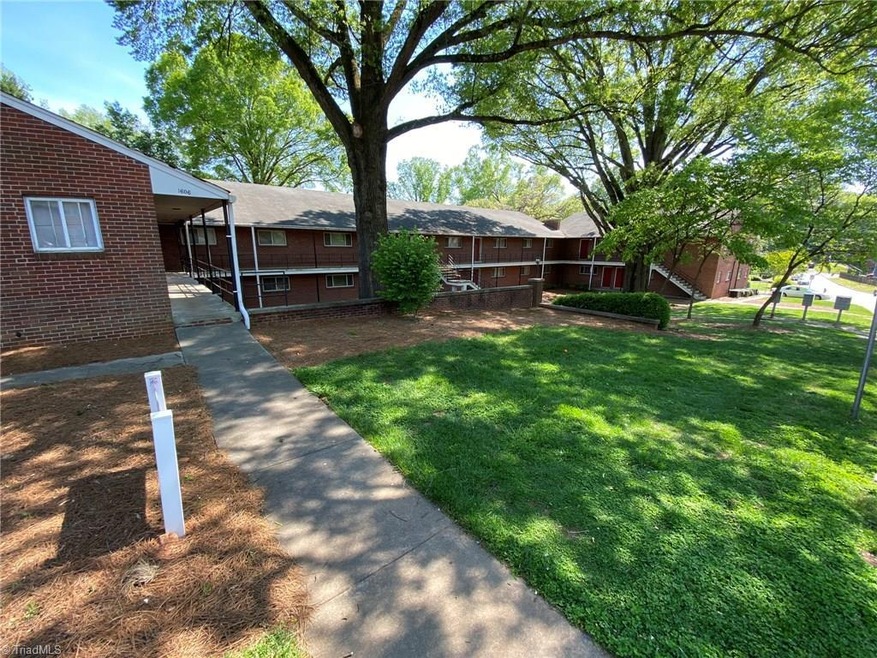1606 W Northwest Blvd unit F, Winston-Salem, NC 27104 - photo 1