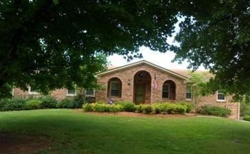 244 Farmbrook Cir, Frankfort, KY 40601 - photo 1