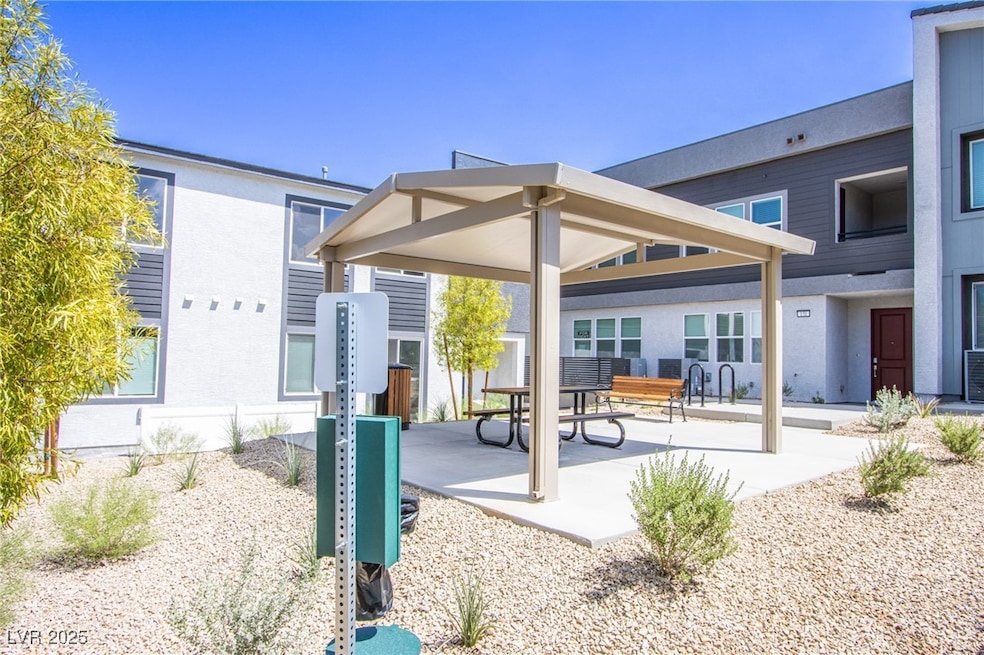 139 Aqua Commons Ln, Henderson, NV 89015 - photo 1