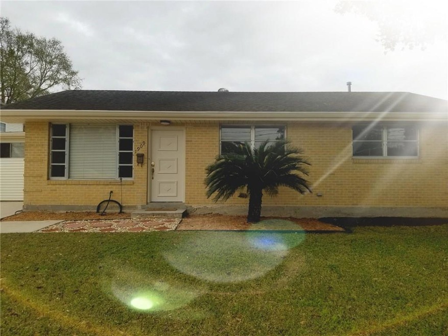 1909 Haring Rd, Metairie, LA 70001 - photo 1