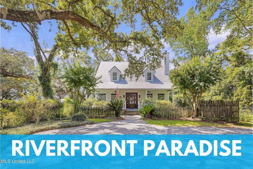10330 Shorecrest