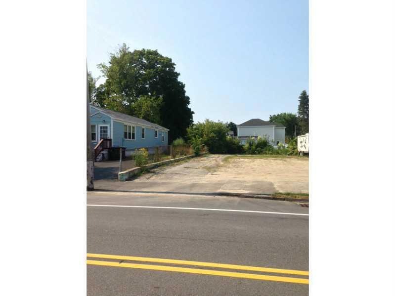 24 Bradley St, Saco, ME 04072 - photo 1