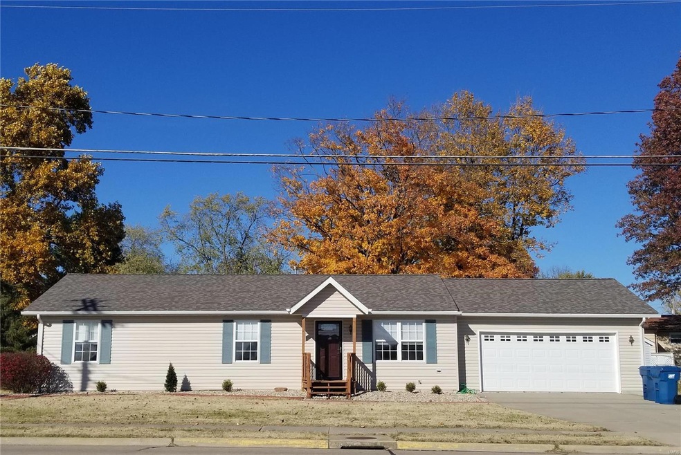 6318 W Main St, Maryville, IL 62062 - photo 1