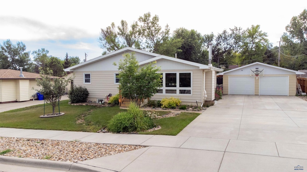 Sold $412,000