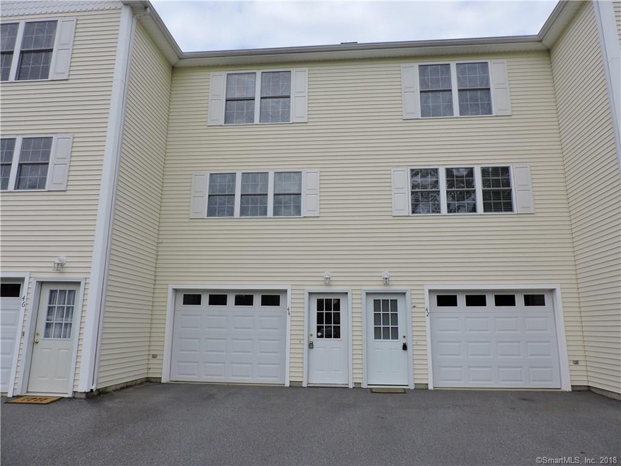 44 Sachem Dr unit 44, Plainfield, CT 06374 - photo 1