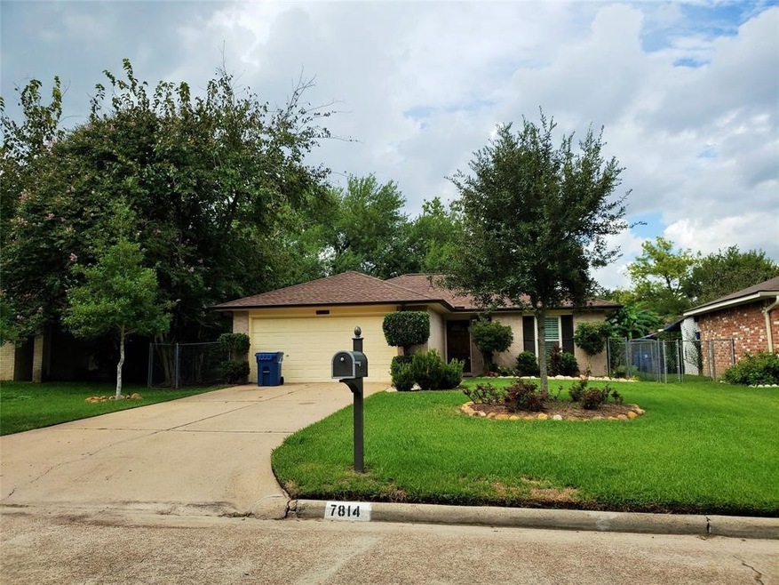 7814 Salge Dr, Houston, TX 77040 - photo 1