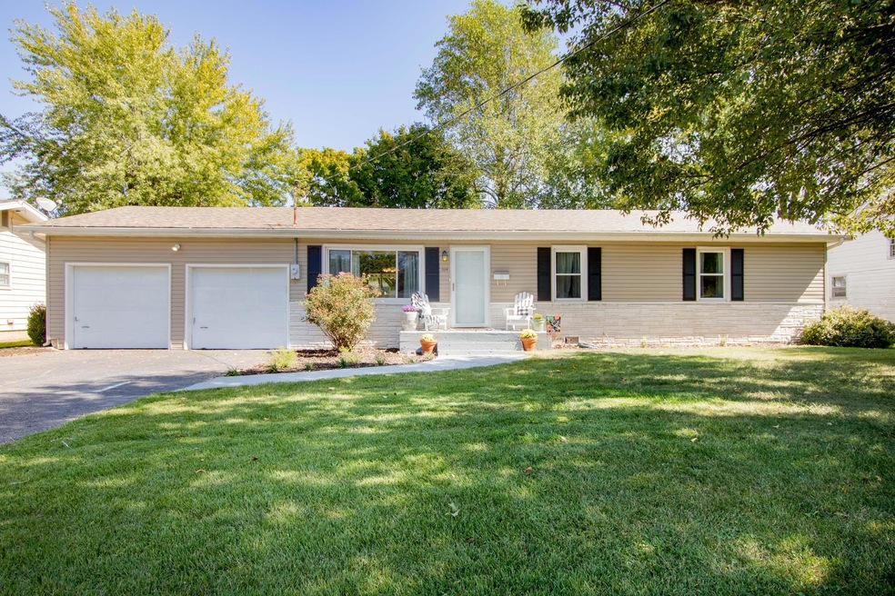 514 S Belcrest Ave-16