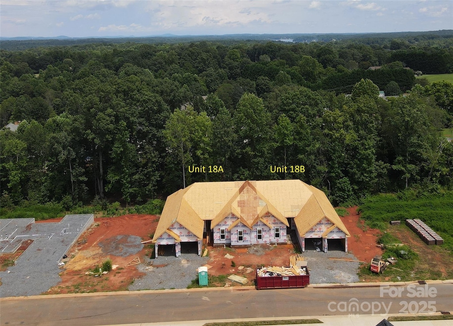 3355 48th Avenue Ln NE unit 18B, Hickory, NC 28601 - photo 1